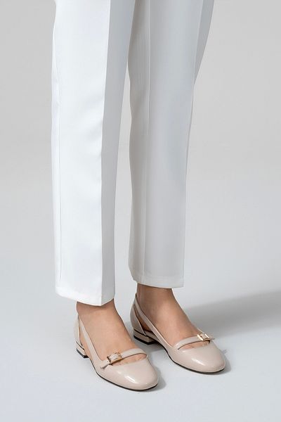 Niloshka MOLINA Beige Patent Leather Women's Flat Flats