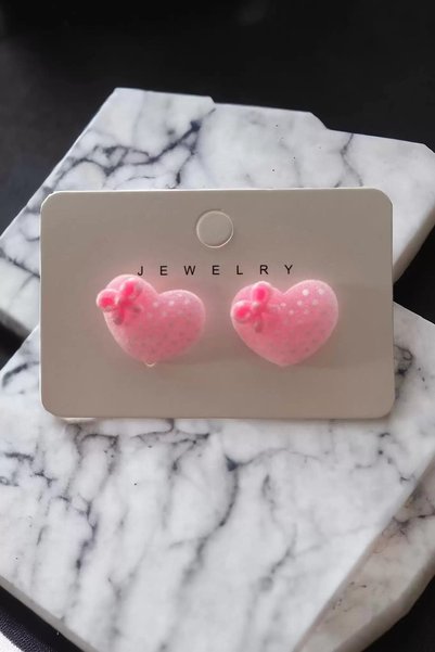 Stone Family Pink Color Heart Figure Earrings (Pair)