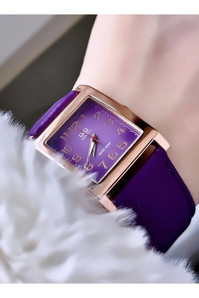 Q&Q Vintage Women's Leather Cord Wristwatch