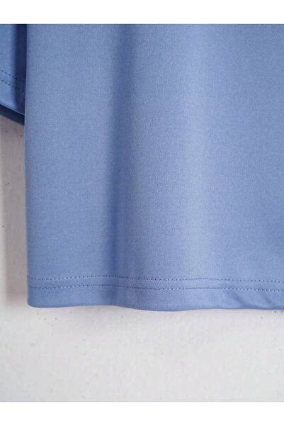 Ginevra Women's Oversize Crew Neck Just A Girl Printed Crop T-shirt