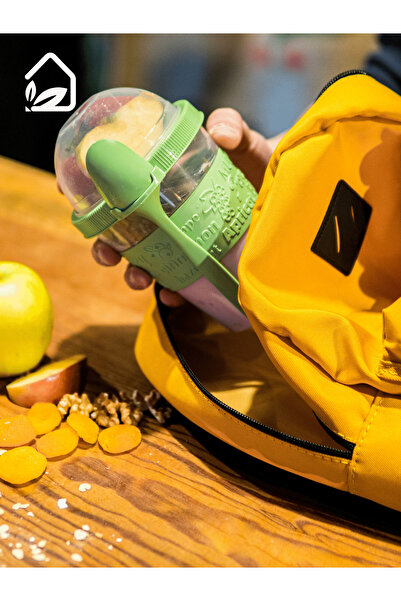 Titiz 4-Piece Prepare and Go Fruit Yogurt Container with Spoon and Practical Portable Snack Musli Container