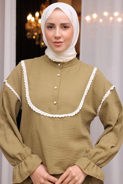 benguen 2078 Double Set with Knit Detail on the Collar Oil Green