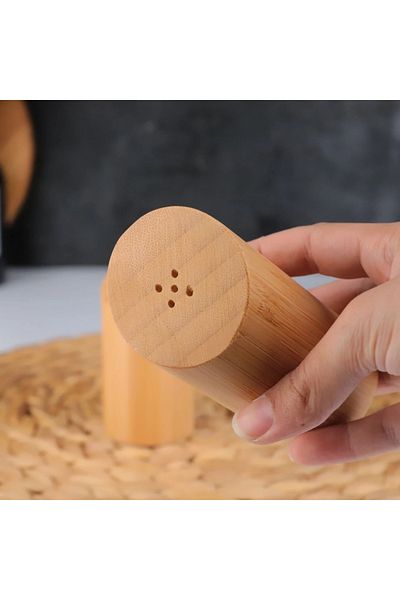 MİEN Bamboo Salt and Pepper Shakers