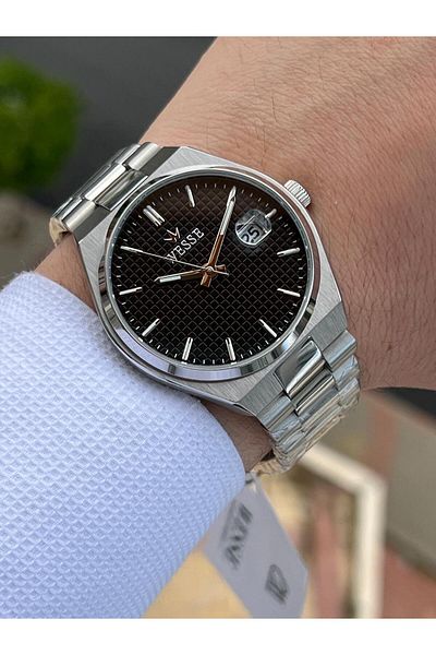 Wesse 5 Atm Men's Wristwatch - Steel Cord, with Calendar and No Color Throwing EWWG209501