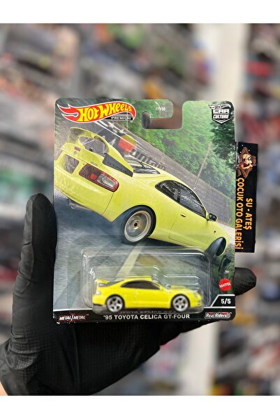 HOT WHEELS 95 Toyota Celica Gt-Four (1.64 Premium)