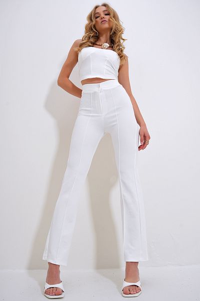 Trend Alaçatı Stili Ecru gestreifte elastische Hose für Damen ALC-X12199