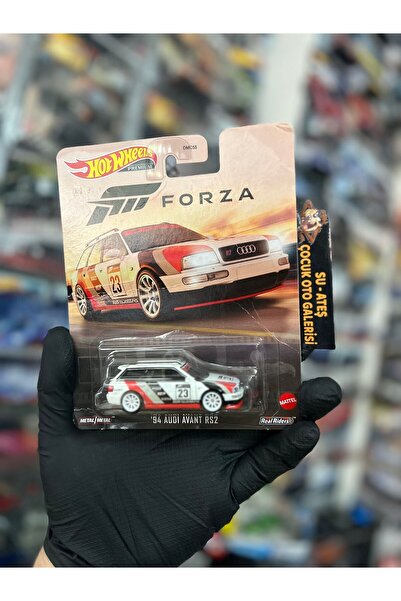 HOT WHEELS FORZA 94’Audı avant Rs2 (1.64 premıum)