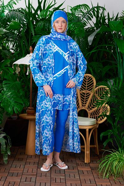Moodbasic MOODBASIC TULE CHIFFON LONG TESETTURE PAREO. THE SHALL IN THE IMAGE IS NOT INCLUDED IN THE PRODUCT. THE PRODUCT IS ONE PIECE PAREO.