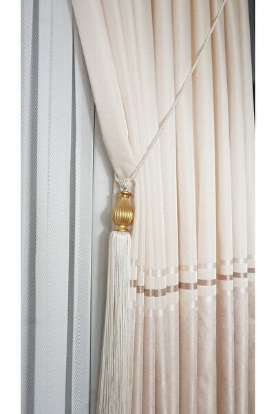 Yuka Κουρτίνα φόντου σανίδας Μπεζ Κρεμ - Καφέ Χρυσή Ρίγα Μονό Φτερό Σφιχτά Πλισέ Ζακάρ Γυαλιστερό σχέδιο