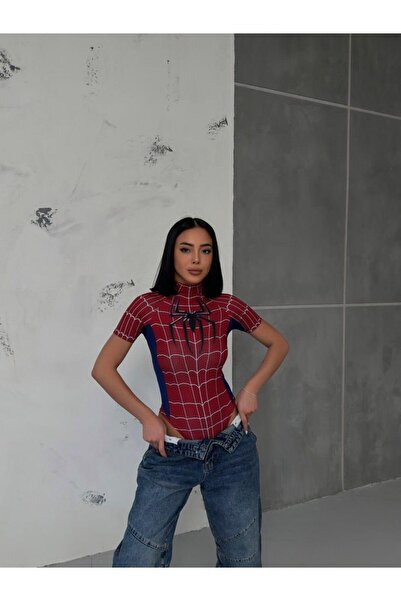 Touz Moda Digital Printed Short Sleeve Spider Snap Crop Blouse