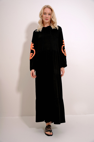 Trend Alaçatı Stili Γυναικεία πορτοκαλί-μαύρο μανίκια με επικρατέστερο γιακά Flock εμπριμέ με στρώσεις φούτερ βισκόζης ALC-X12085