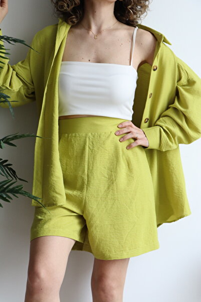 Öykü Gülşen Set premium de pantaloni scurți și cămașă pentru femei