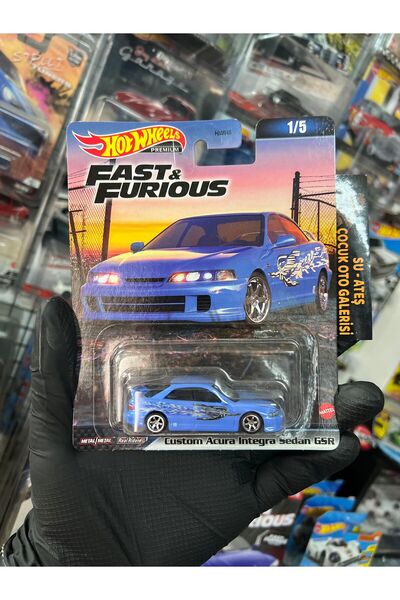 HOT WHEELS Custom Acura Integra Sedan GSR (1.64 PREMIUM)