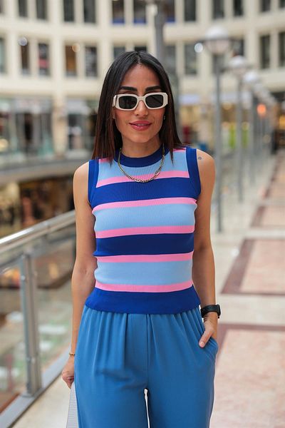 My Blog Bluză din tricot cu dungi albastre-roz