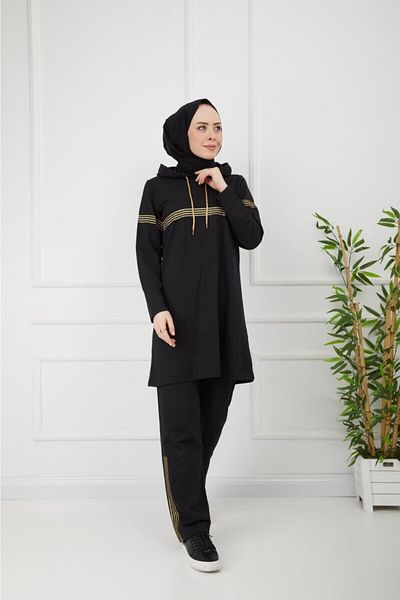 BAV Butik Ayvitrin Black Glitter Stripe Hijab Tracksuit Set