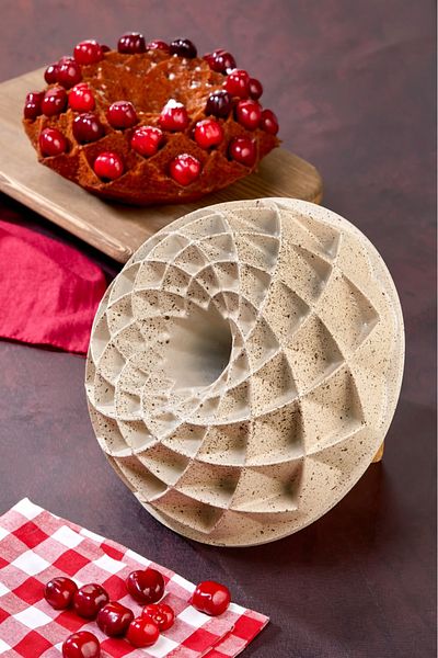 Cooker Luxury Granite Cast Cake Mold