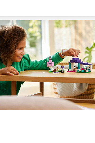 liss çarşı Minecraft Hayvan Barınağı 21253 - 7 Yaş ve Üzeri İçin Yapım Seti (...