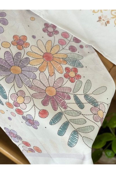 Shopiole 2 Pieces Floral and Spring-Themed Tea Towel Set - Set of 2 Italian Design Tea Towels