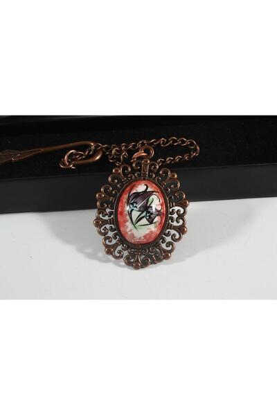 Çini Evi علامة كتاب البلاط المطرزة توليب