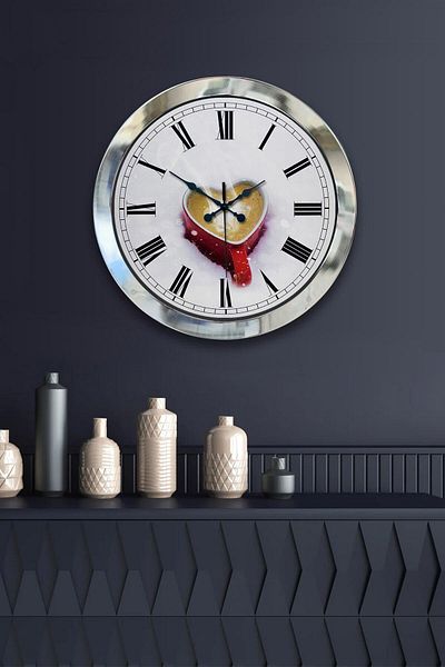 Kasva Concept Gift 36 cm Chrome Metal Heart Trophy Wall Clock