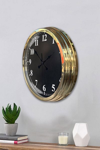 Kasva Concept Gift 40 cm Gold Metal Black Wall Clock