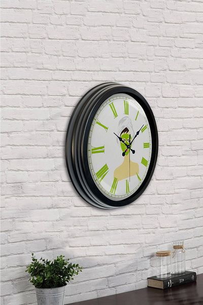 Kasva Concept Gift 40 cm Black Metal Beauty Wall Clock