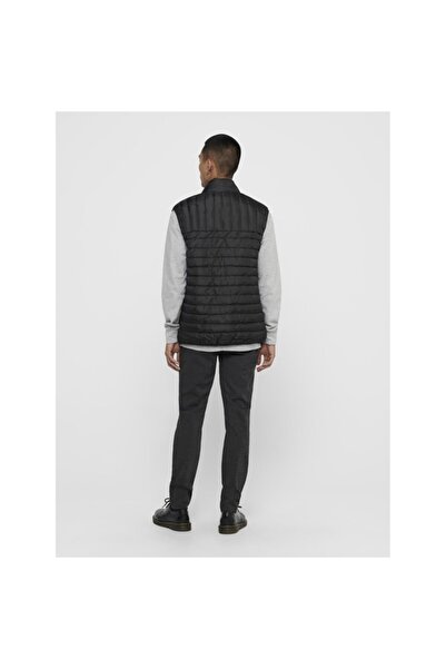 Only & Sons Чоловічий чорний Paul Quilted Only Sons жилет 22015123-blk