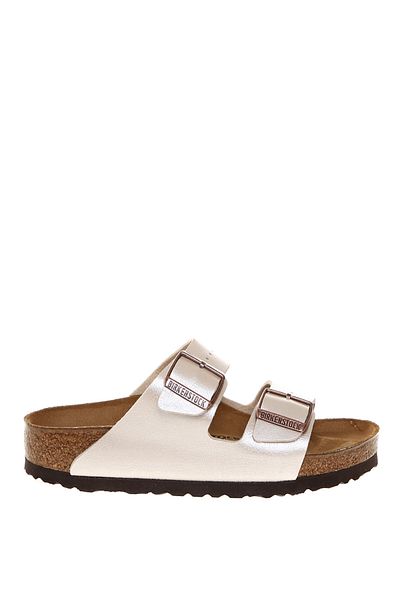 Birkenstock شباشب وصنادل أريزونا باللون الأبيض اللؤلؤي