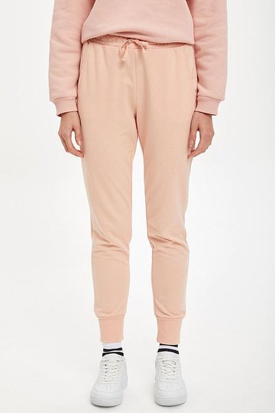 DeFacto Women's Claret Red Basic Relax Fit Jogger Sweatpants L5453AZ20AU