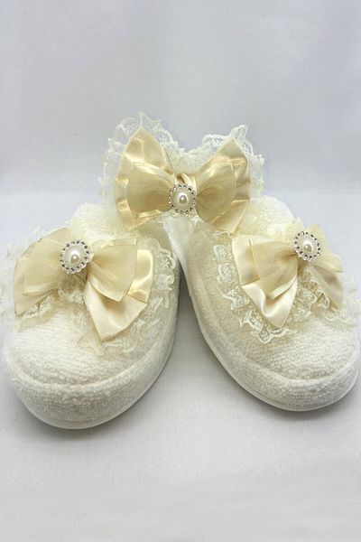 lohusahamile Ecru Bow Maternity Slippers and Crown Set Lh0591
