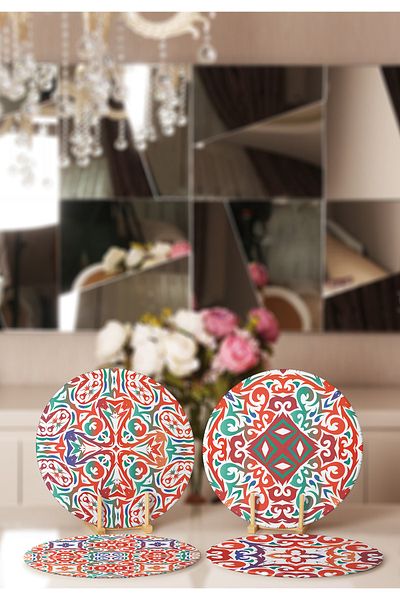 Realhomes 4-Piece Colorful Tile Patterned Modern Placemat & Supla