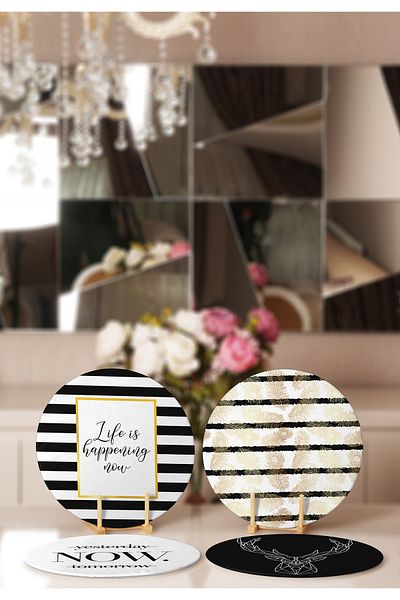 Realhomes 4-Piece Black White Deer & Gold Detailed Placemat & Supla