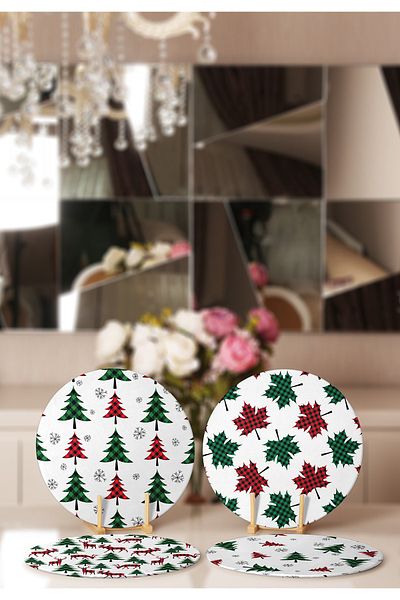 Realhomes 4-Piece Plaid Designed Deer & Pine Tree Motif Placemat & Supla