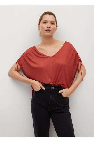 MANGO Woman T-Shirt mit gerafften Ärmeln in Burnt Orange für Damen