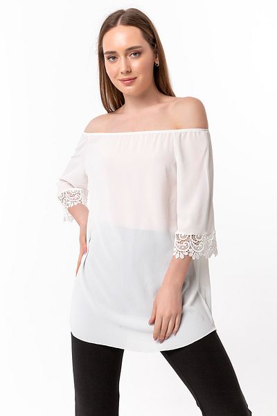 Laranor Madonna Collar Blouse with Guipure Detail on Sleeves