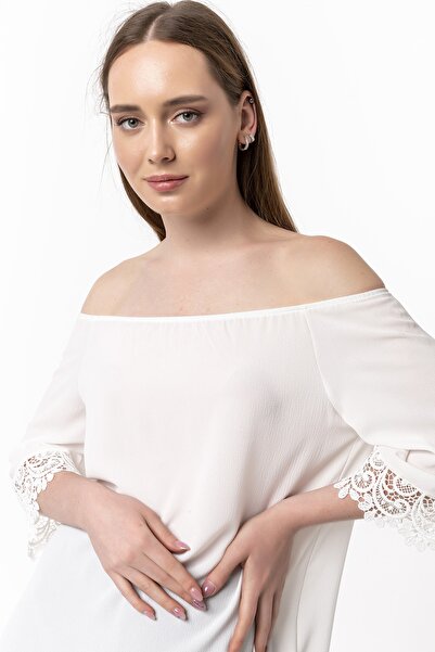 Laranor Μπλούζα με γιακά Madonna με λεπτομέρεια από γκουπέρ στο μανίκι