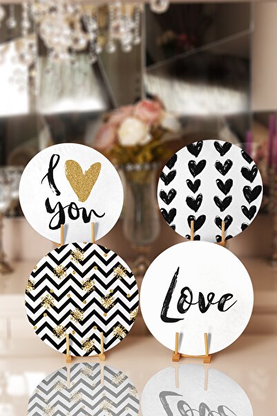 Realhomes 4-х комплект підставки для тарілок і сервірування з серцевим дизайном «I Love You»