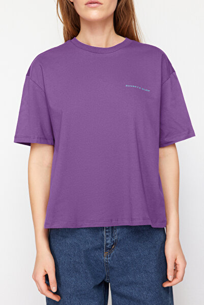 Trendyol Collection Μωβ 100% βαμβακερό εμπριμέ Πλεκτό μπλουζάκι με χαλαρή/άνετη εφαρμογή TWOSS24TS00172