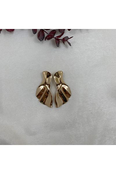 Piaro Collection Scrunch Plate Earrings