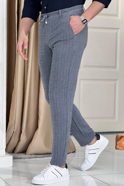 NAZEF Striped Seersucker Slim Fit Jogger Trousers