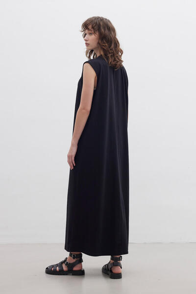 Manuka ΦΟΡΕΜΑ ΜΕ ΠΛΕΚΤΗ ΦΟΔΡΑ ΜΑΥΡΟ