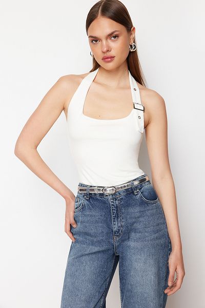 Trendyol Collection Λευκή ζώνη Halter Λεπτομερής Εφαρμογή/Σώμα Πλεκτή Μπλούζα TWOSS24BZ00580