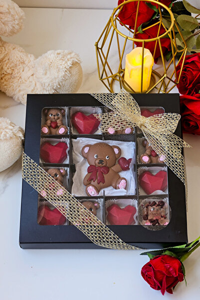 ksana choco "Aşkın İfadesi" Sütlü Kalp Ve Büyük Ayıcıklı El Yapımı Belçika Çikolatası Hediye Kutusu