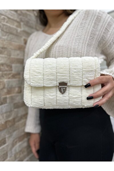 ERVA Orta Boy Krem Pofuduk El Yapımı Çanta