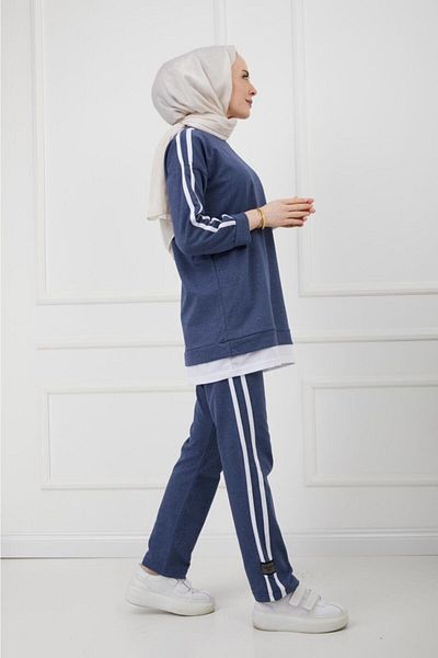 BAV Butik Ayvitrin Hijab Ribbed Trim Tracksuit Set Indigo