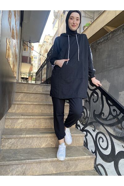BAV Butik Ayvitrin Hijab Tracksuit Set - Oversize Model