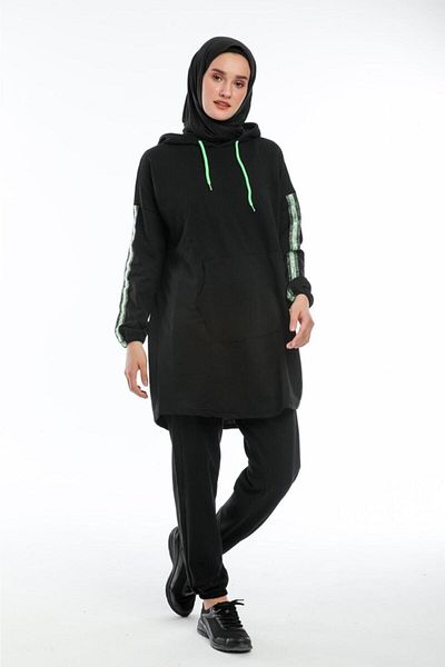 BAV Butik Ayvitrin Black Green Highlighter Oversize Hijab Tracksuit Set