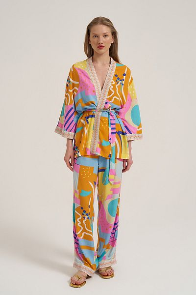 Quzu Binding Detailed Colorful Patterned Kimono Orange