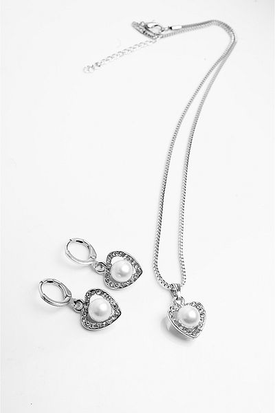 EUROMODA Heart Design Pearl and Zircon Stone Necklace Earrings Jewelry Set