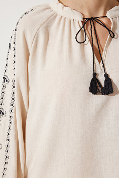 Happiness İstanbul Γυναικεία Κρεμ κεντημένη Oversize Λινό Μπλούζα RG00038